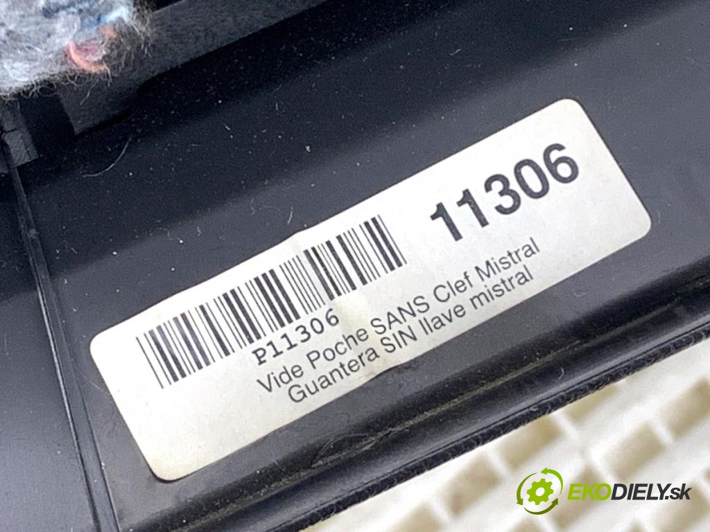 PEUGEOT 207 Kombi 2008 88 kW 1.6 16V 1598 Priehradka, kastlík spolujazdca  (Priehradka (kastlík))