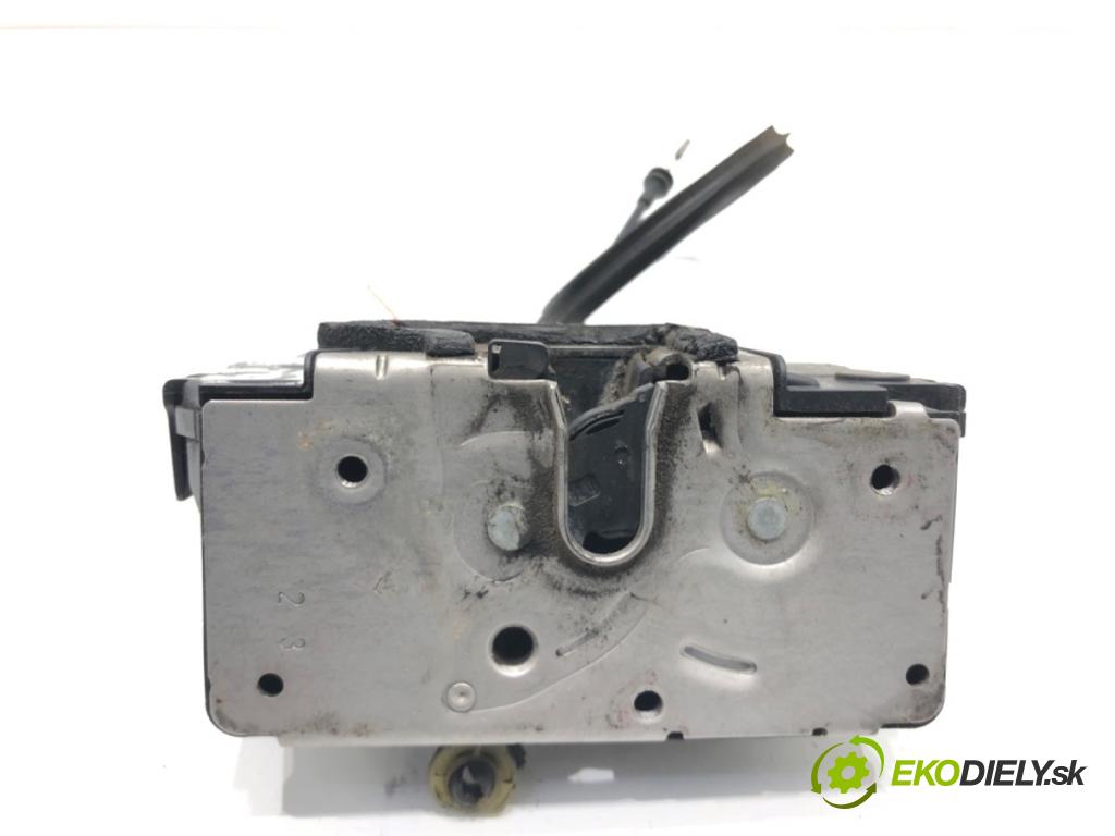 FIAT GRANDE PUNTO liftback 2006 57 kW 1.4 (199AXB11, 199AXB1A, 199BXB1A, 199AXL1A) 1368 zámok Dvere ľavy predný 55702914