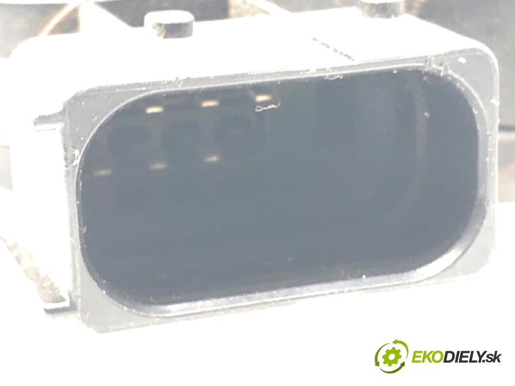 FIAT GRANDE PUNTO liftback 2006 57 kW 1.4 (199AXB11, 199AXB1A, 199BXB1A, 199AXL1A) 1368 zámok Dvere ľavy predný 55702914