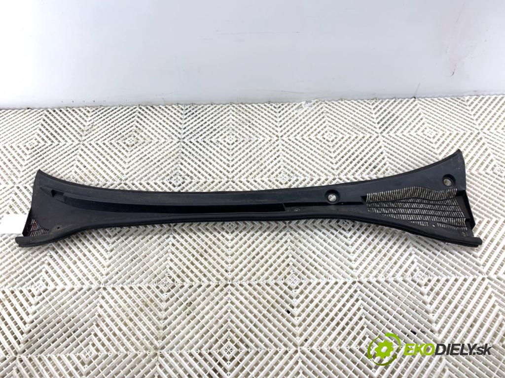 FIAT GRANDE PUNTO liftback 2006 57 kW 1.4 (199AXB11, 199AXB1A, 199BXB1A, 199AXL1A) 1368 Torpédo, plast pod čelné okno 51748698 (Torpédo (plast pod čelným sklom))