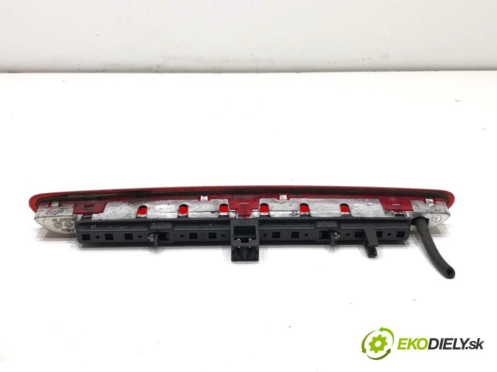 FIAT GRANDE PUNTO liftback 2006 57 kW 1.4 (199AXB11, 199AXB1A, 199BXB1A, 199AXL1A) 1368 Svetlo brzdových svetiel