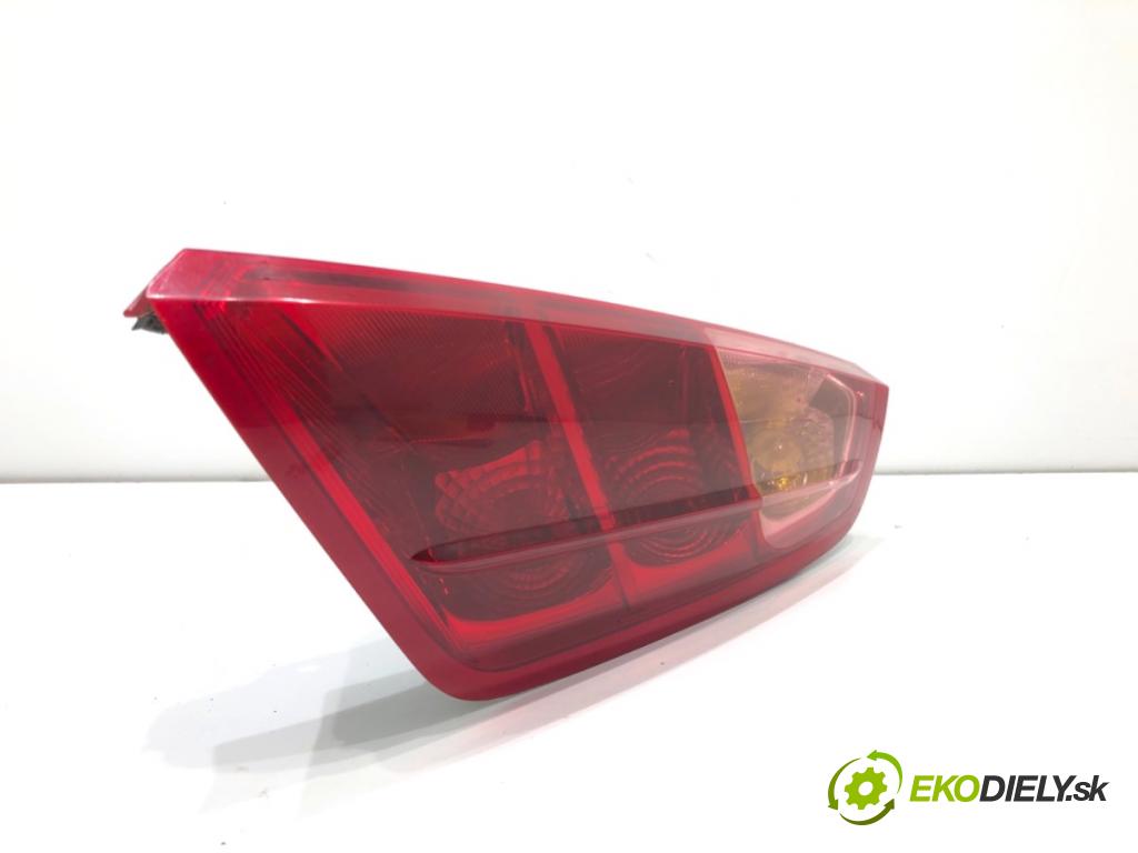 FIAT GRANDE PUNTO liftback 2006 57 kW 1.4 (199AXB11, 199AXB1A, 199BXB1A, 199AXL1A) 1368 Svetlo pravy zad 