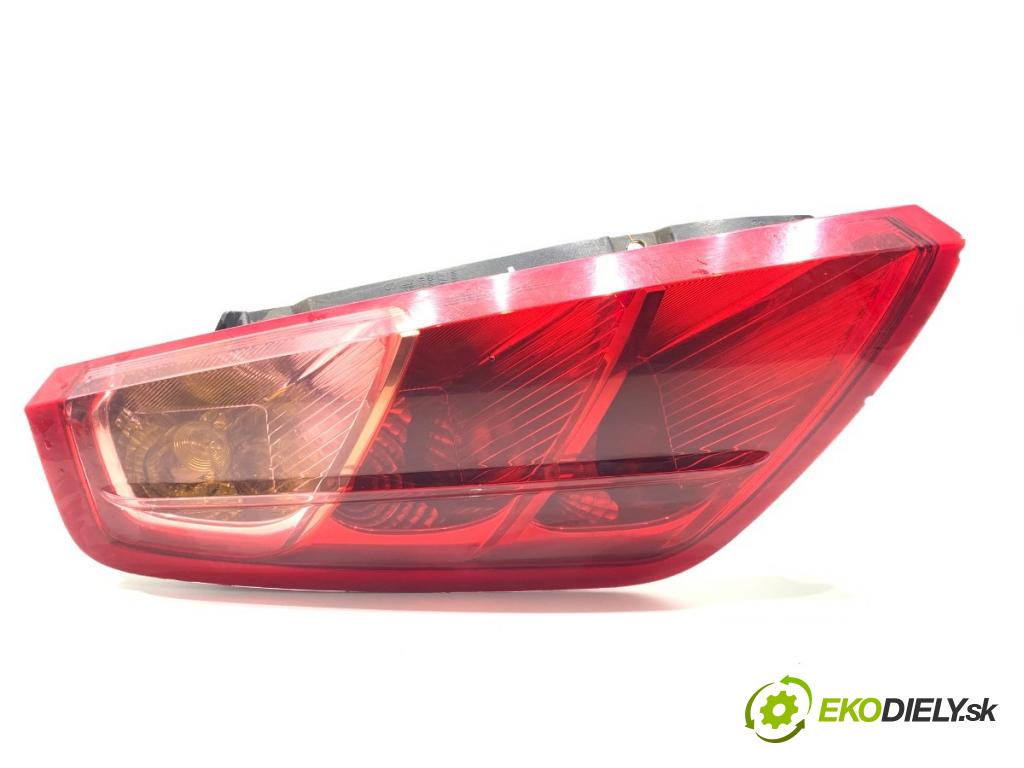 FIAT GRANDE PUNTO liftback 2006 57 kW 1.4 (199AXB11, 199AXB1A, 199BXB1A, 199AXL1A) 1368 Svetlo ľavy zad 