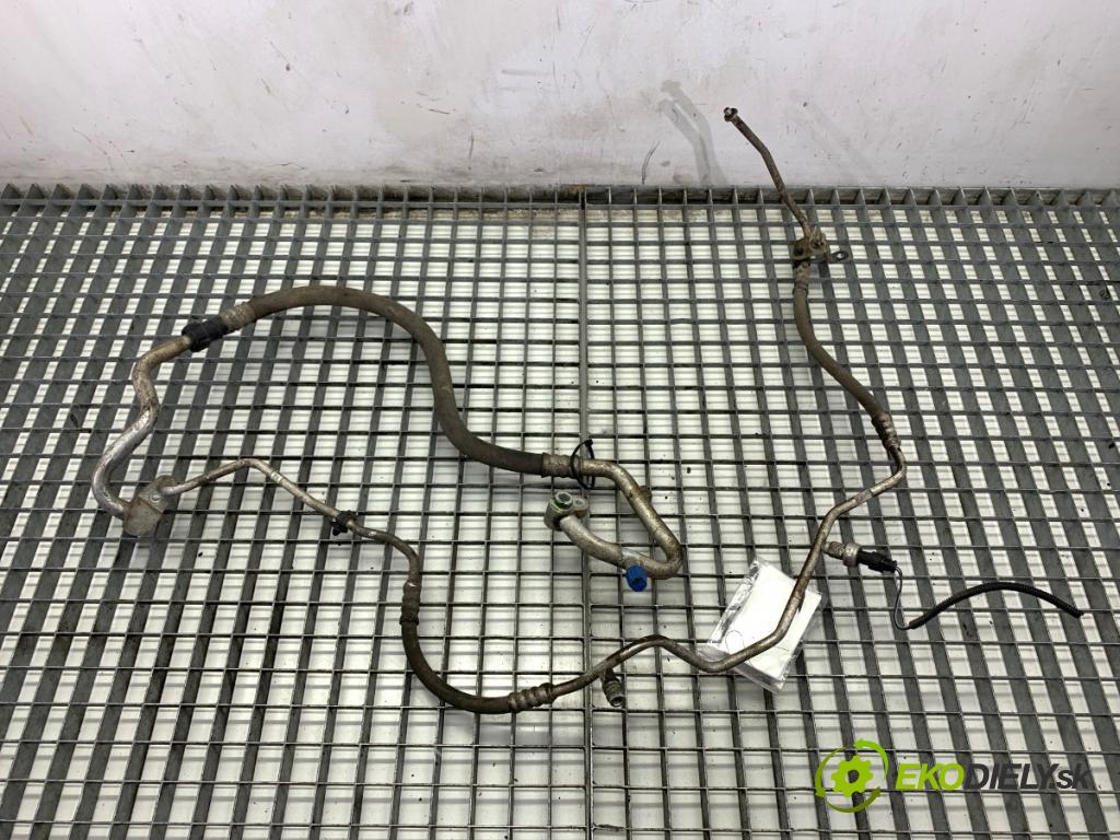 FIAT GRANDE PUNTO liftback 2006 57 kW 1.4 (199AXB11, 199AXB1A, 199BXB1A, 199AXL1A) 1368 rúrka klimatizace  (Trubka klimatizace)