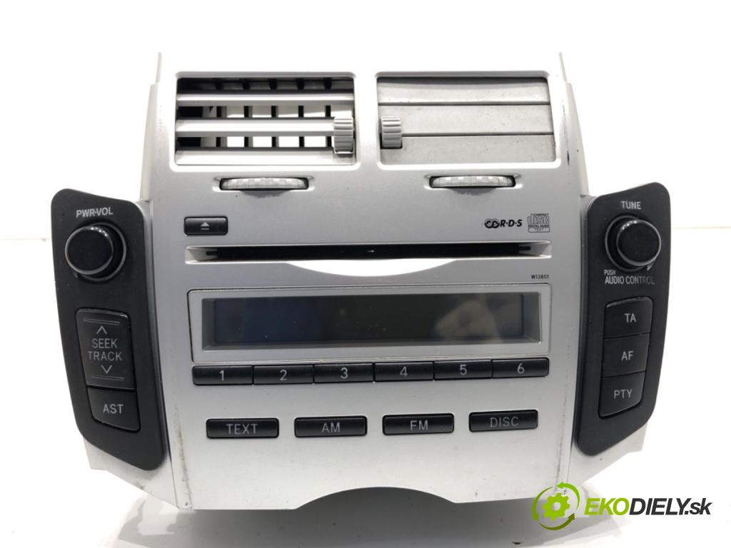 TOYOTA YARIS II liftback 2006 64 kW 1.3 VVT-i (SCP90_) 1298 RADIO 86120-0D200 (Audio zařízení)