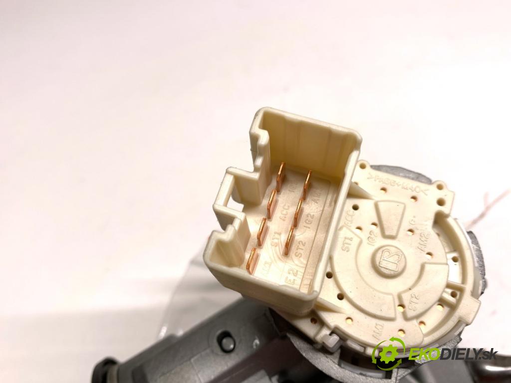 TOYOTA YARIS II liftback 2006 64 kW 1.3 VVT-i (SCP90_) 1298 spínačka N0502241 (Spínací skříňka)