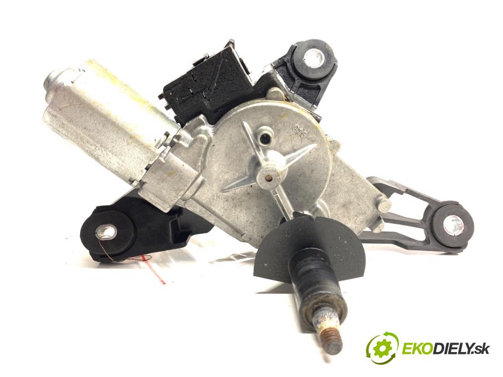 TOYOTA YARIS II liftback 2006 64 kW 1.3 VVT-i (SCP90_) 1298 Motor stieračov zad 85130-0D020 0390201825