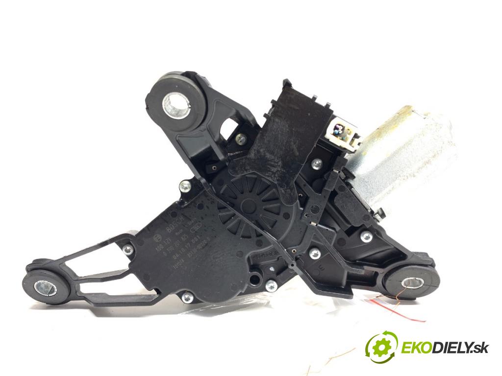 TOYOTA YARIS II liftback 2006 64 kW 1.3 VVT-i (SCP90_) 1298 Motor stieračov zad 85130-0D020 0390201825