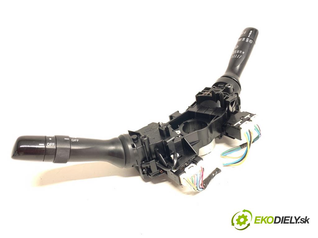 TOYOTA YARIS II liftback 2006 64 kW 1.3 VVT-i (SCP90_) 1298 Prepínač kombinovaný 17F001 (Prepínacie páčky pod volantom)