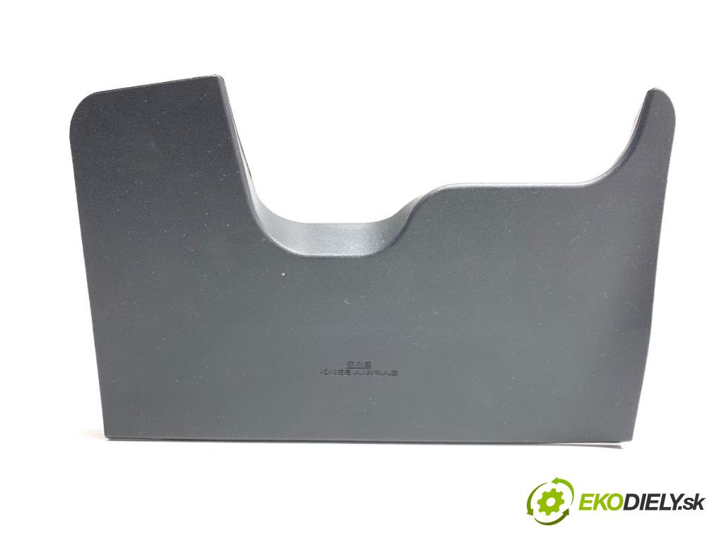 TOYOTA YARIS II liftback 2006 64 kW 1.3 VVT-i (SCP90_) 1298 AirBag koleno: 