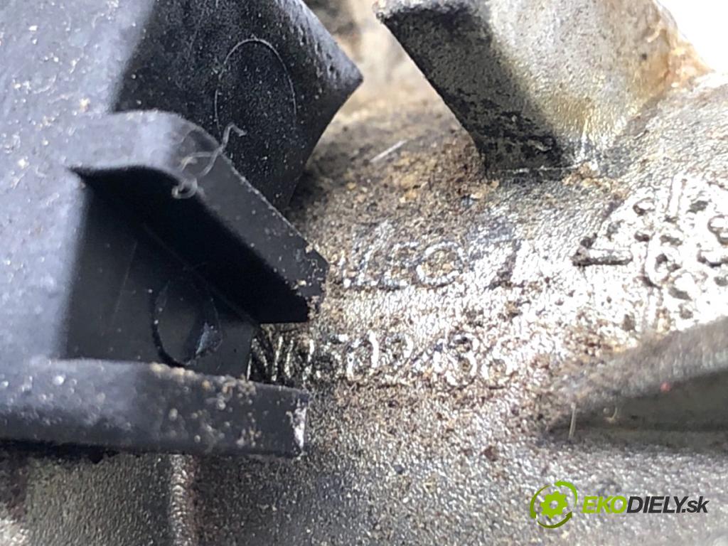 TOYOTA YARIS II liftback 2006 64 kW 1.3 VVT-i (SCP90_) 1298 Kľučka dverí zad