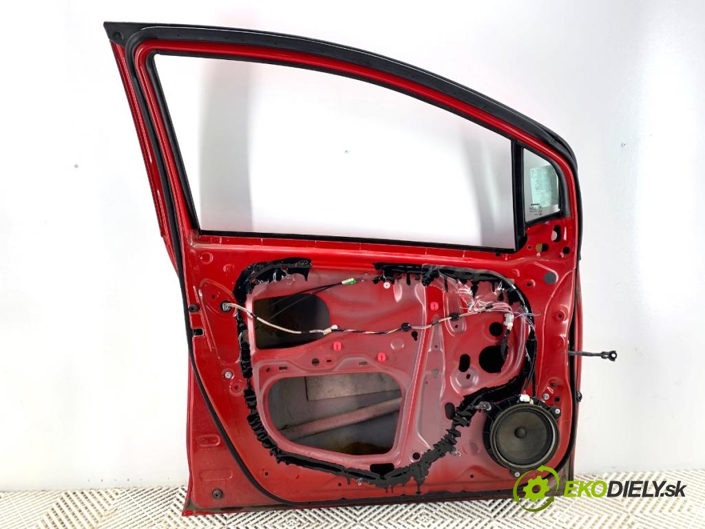 TOYOTA YARIS II liftback 2006 64 kW 1.3 VVT-i (SCP90_) 1298 Dvere ľavy predný