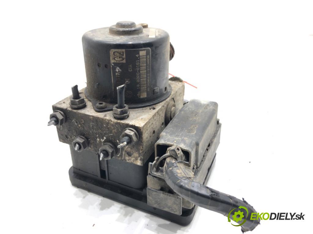 SEAT LEON II liftback 2005 77 kW 1.9 TDI 1896 Pumpa ABS 1K0614517N 1K0907379Q (Pumpa ABS)