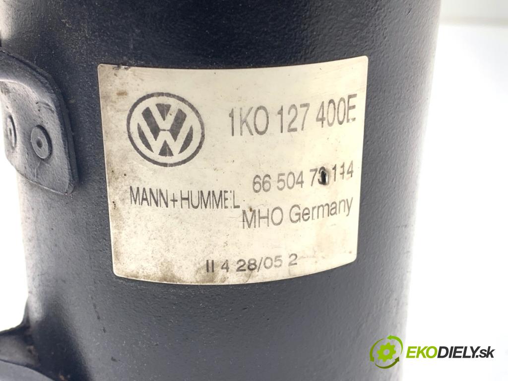 SEAT LEON II liftback 2005 77 kW 1.9 TDI 1896 obal filtra paliva 1K0127400E (Kryt palivového filtru)