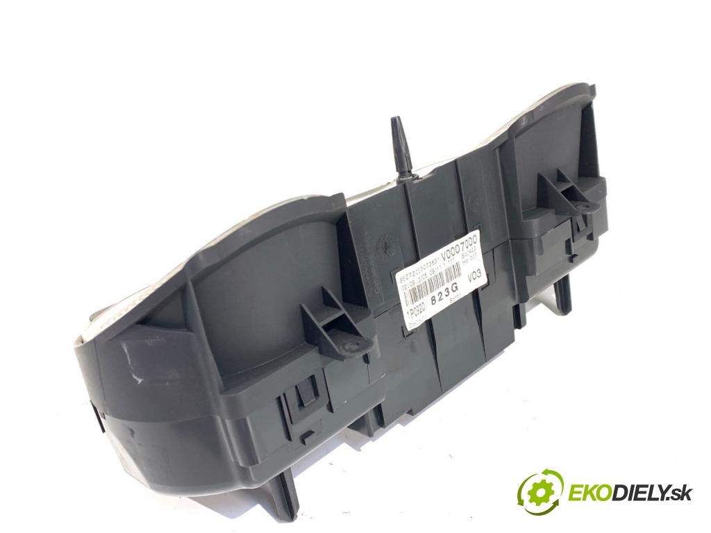 SEAT LEON II liftback 2005 77 kW 1.9 TDI 1896 Prístrojovka 1P0920823G (Prístrojová doska)