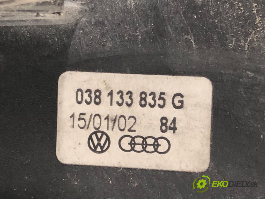 AUDI A4 B6 sedan 2002 74 kW 1.9 TDI 1896 Obal filtra vzduchu 038133835G (Obal vzduchového filtra)