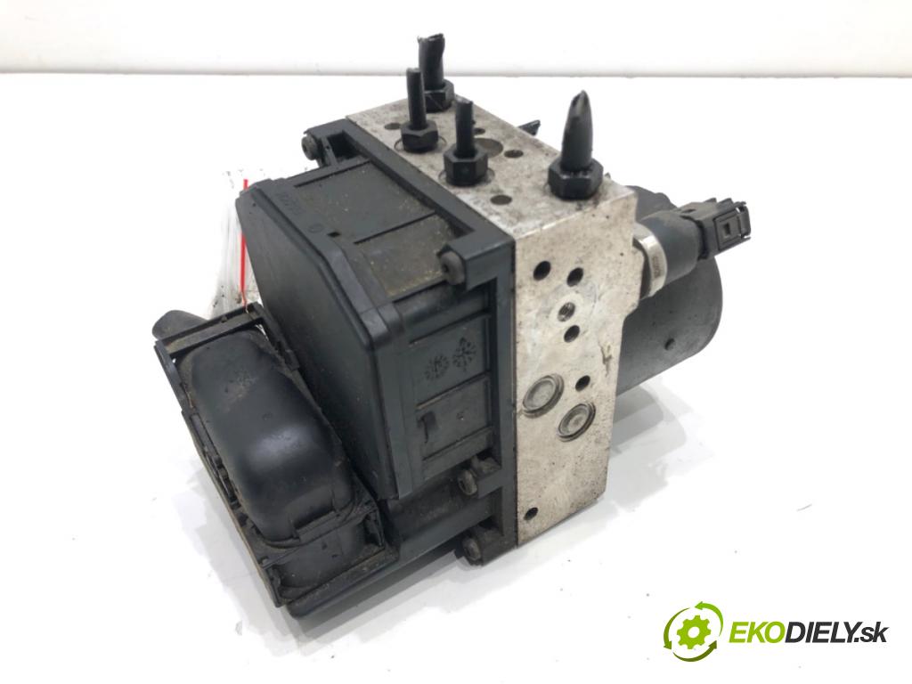 AUDI A4 B6 sedan 2002 74 kW 1.9 TDI 1896 Pumpa ABS 0265950011 (Pumpa ABS)