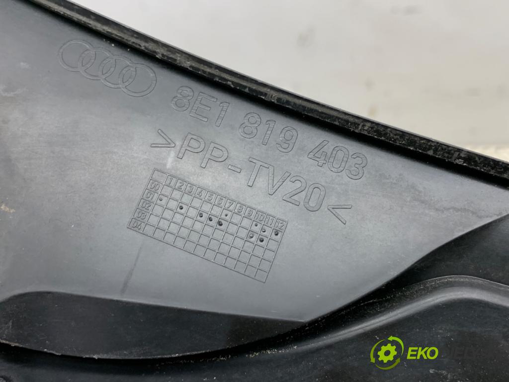 AUDI A4 B6 sedan 2002 74 kW 1.9 TDI 1896 Torpédo, plast pod čelné okno 8E1819403 (Torpédo (plast pod čelným sklom))