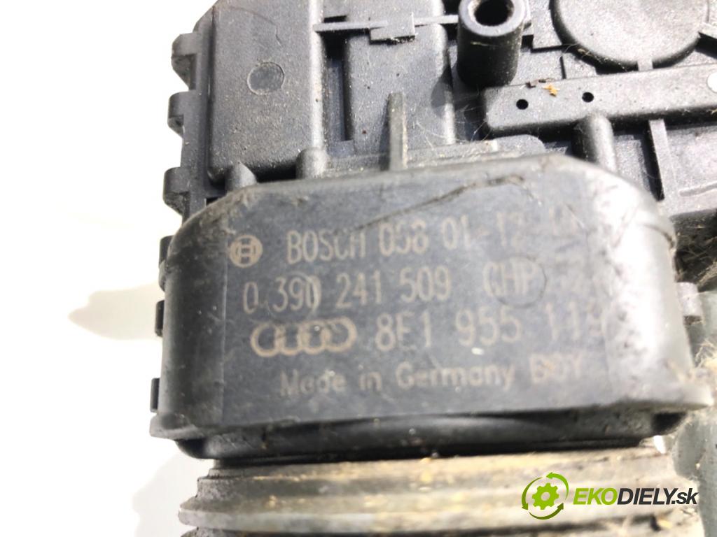 AUDI A4 B6 sedan 2002 74 kW 1.9 TDI 1896 Mechanizmus stieračov predný 8E1955119 (Motorček stieračov predný)