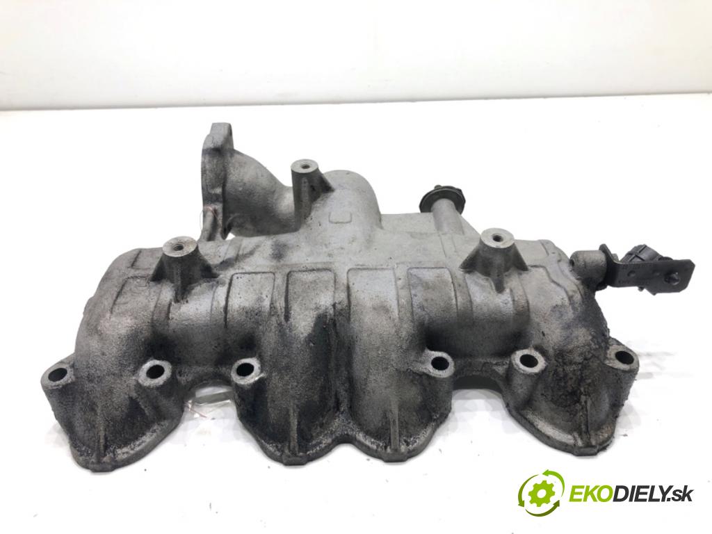 AUDI A4 B6 sedan 2002 74 kW 1.9 TDI 1896 potrubí sání 038129713AP (Sací potrubí)