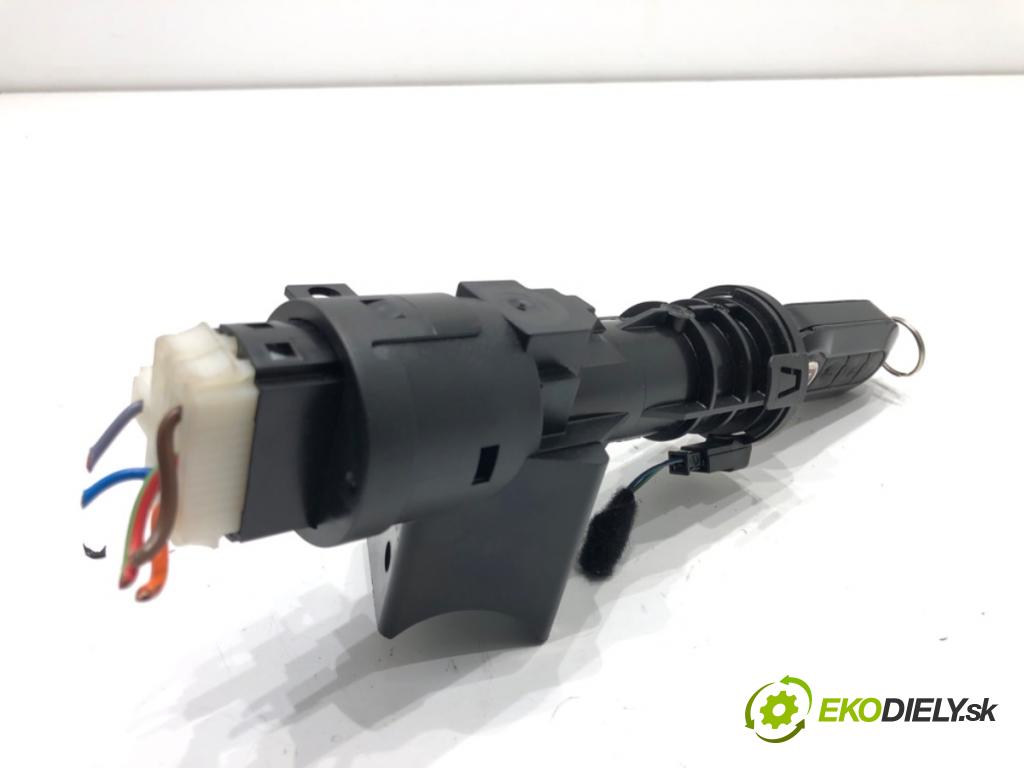 FIAT BRAVO II liftback 2010 103 kW 1.4 16V (198AXS1B) 1368 spinačka 0051793869 (Spínacia skrinka)