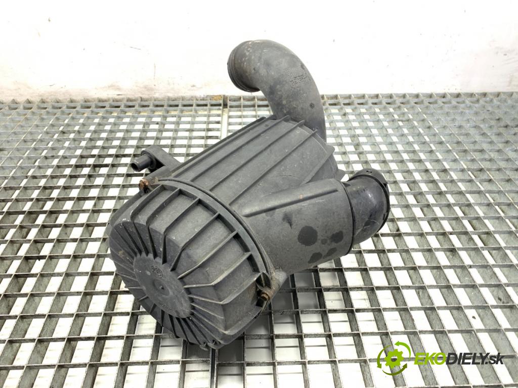 FIAT BRAVO II liftback 2010 103 kW 1.4 16V (198AXS1B) 1368 Obal filtra vzduchu 51801286 (Obal vzduchového filtra)