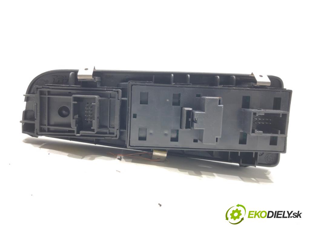 FIAT BRAVO II liftback 2010 103 kW 1.4 16V (198AXS1B) 1368 Prepínač okien  (Prepínacie páčky pod volantom)