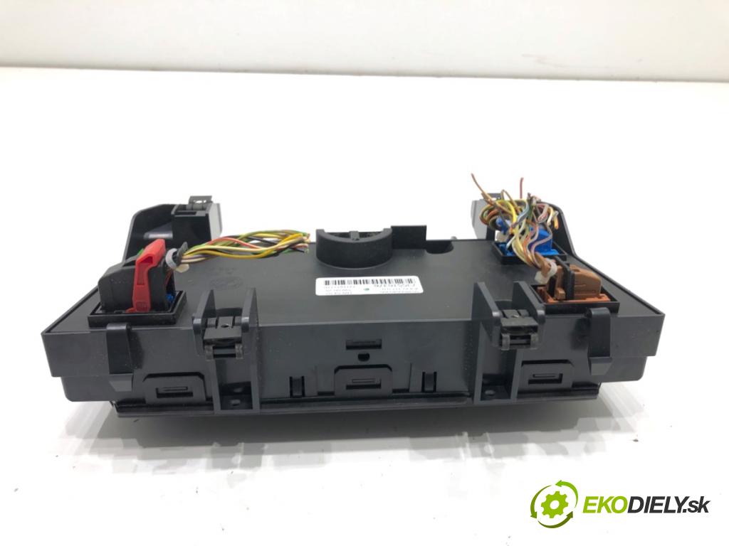 FIAT BRAVO II liftback 2010 103 kW 1.4 16V (198AXS1B) 1368 Panel ovládania kúrenia 735516376 (Prepínacie páčky pod volantom)