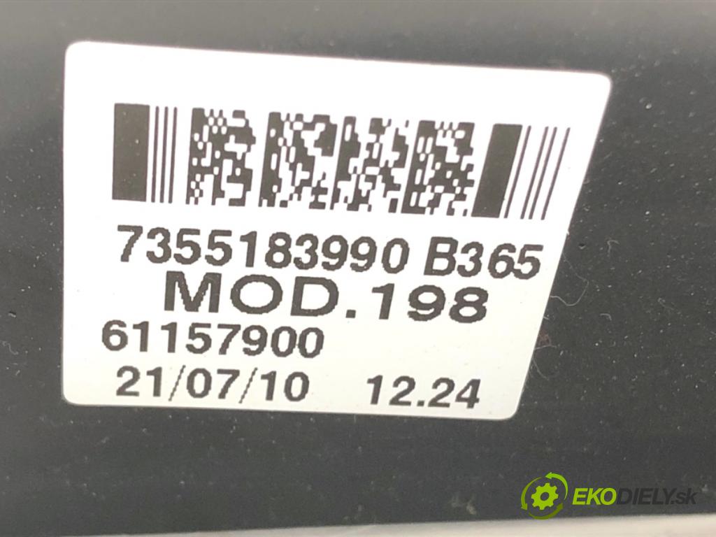FIAT BRAVO II liftback 2010 103 kW 1.4 16V (198AXS1B) 1368 Mriežky kúrenia predný