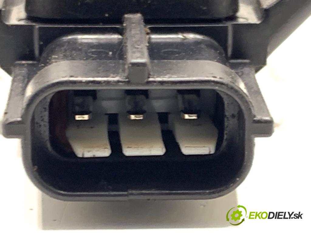 VOLVO S80 II sedan 2006 232 kW 4.4 V8 AWD 4414 Snímač tlaku 079800-7350 (Snímač tlaku)