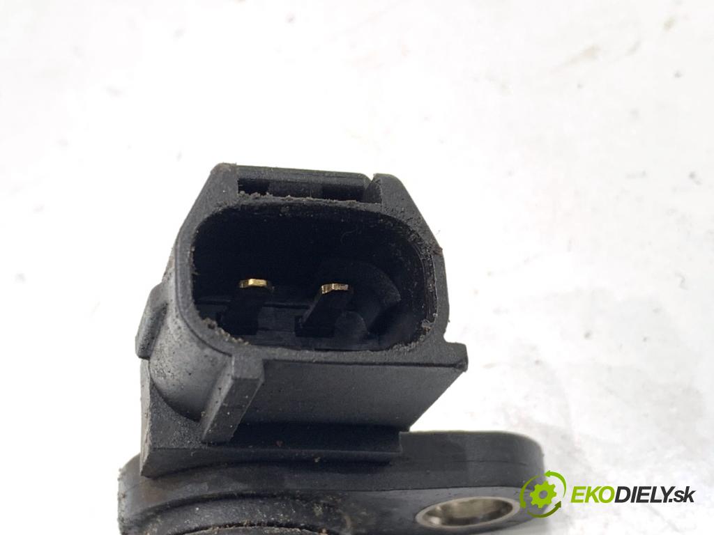 VOLVO S80 II sedan 2006 232 kW 4.4 V8 AWD 4414 Snímač pozície hriadeľa kľukového  (Snímač polohy kľukového hriadeľa)