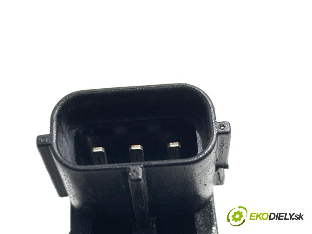 VOLVO S80 II sedan 2006 232 kW 4.4 V8 AWD 4414 snímač pozice vačkového hřídele 30711293 (Snímač polohy klikového hřídele)