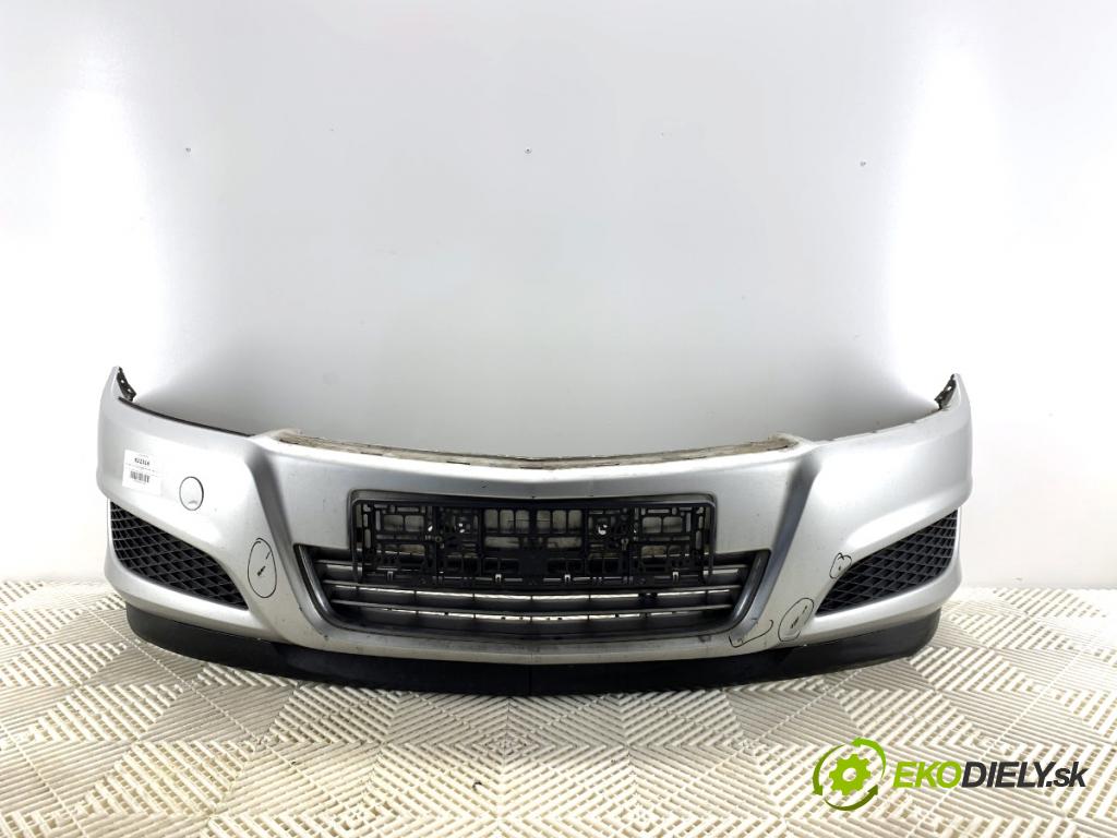 OPEL ASTRA H Kombi 2010 59 kW 1.7 CDTI (L35) 1686 Nárazník predný  (Kľučka dverí ostatné)