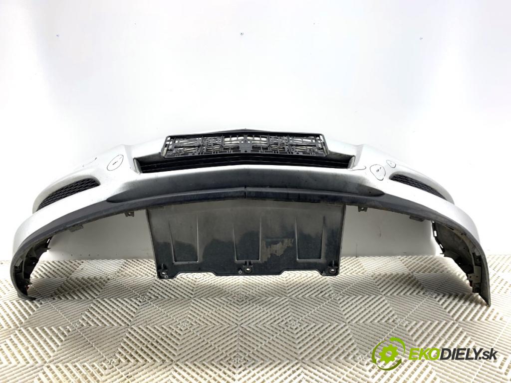 OPEL ASTRA H Kombi 2010 59 kW 1.7 CDTI (L35) 1686 Nárazník predný  (Kľučka dverí ostatné)