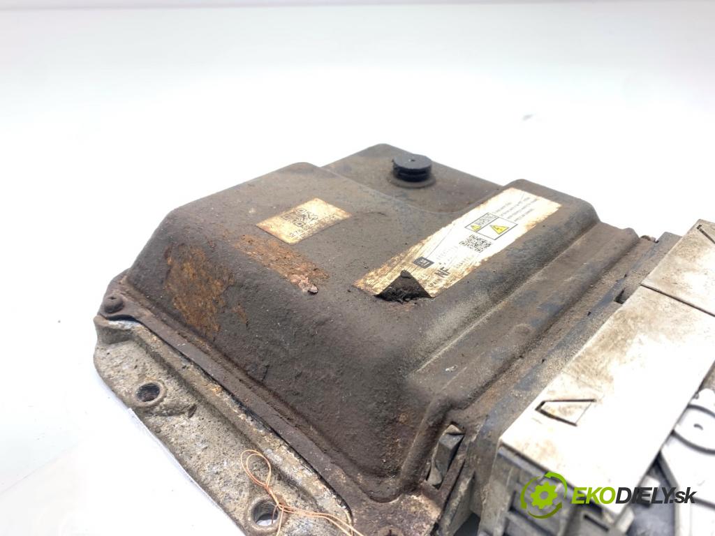 OPEL ASTRA H Kombi 2010 59 kW 1.7 CDTI (L35) 1686 riadiaca jednotka Motor 55571776 (Riadiaca jednotka)