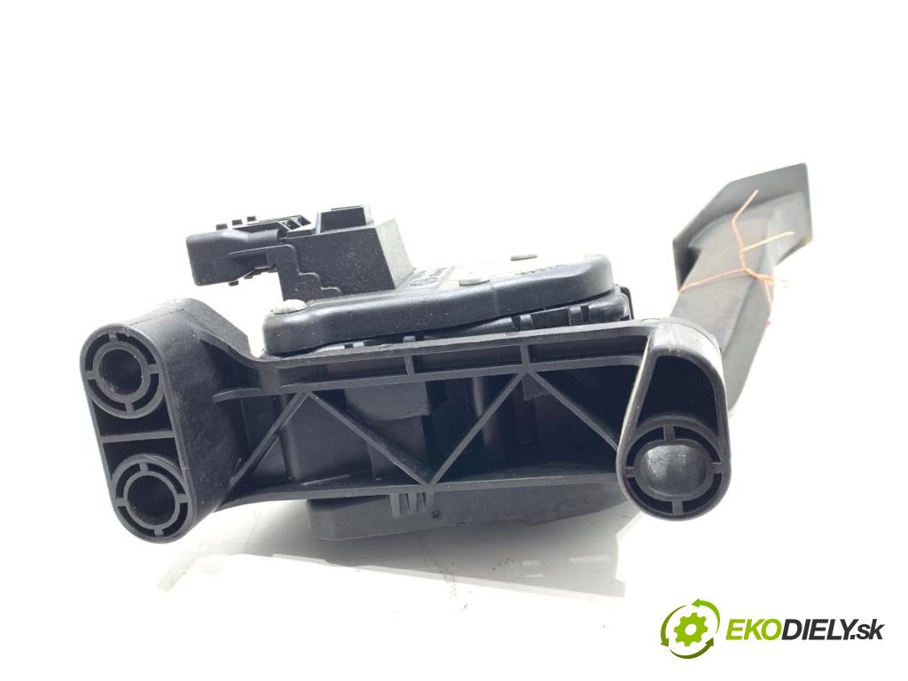 OPEL ASTRA H Kombi 2010 59 kW 1.7 CDTI (L35) 1686 Potenciometer plynu 9157998 (Potenciometer plynového pedálu)