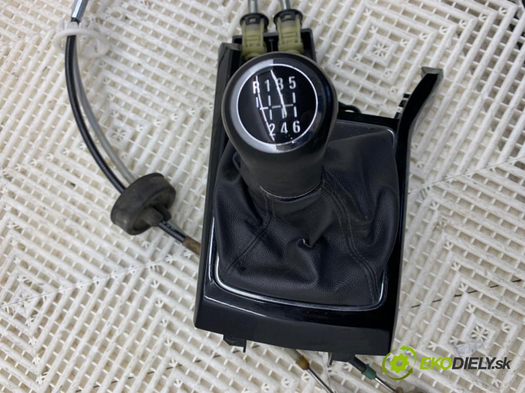 OPEL ASTRA H Kombi 2010 59 kW 1.7 CDTI (L35) 1686 Kulisa 055351706 (Rýchlostná páka (kulisa))