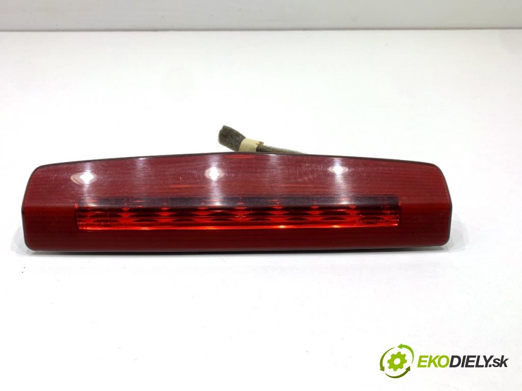 OPEL ASTRA H Kombi 2010 59 kW 1.7 CDTI (L35) 1686 Svetlo brzdových svetiel 13252463