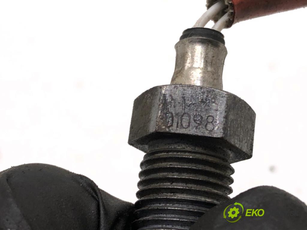 RENAULT MEGANE IV liftback 2019 85 kW 1.5 Blue dCi 115 (B9A6) 1461 Snímač teploty spalín  (Snímač)