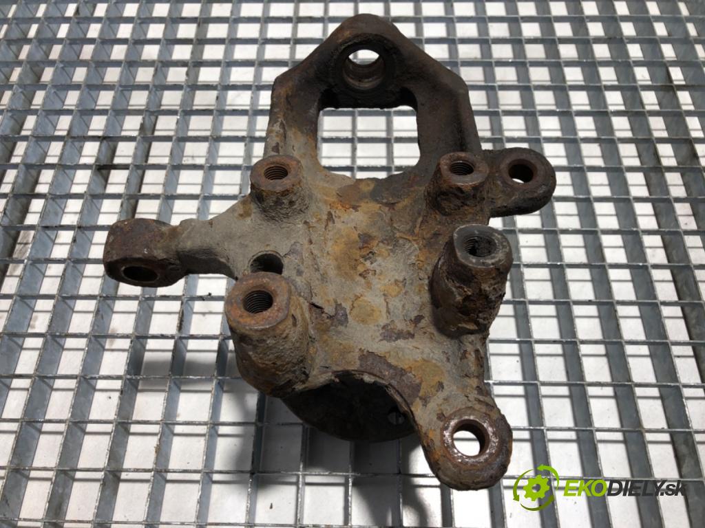 MERCEDES-BENZ W903 Autobus 2005 80 kW 211 CDI 2148 náboj ľavy predný