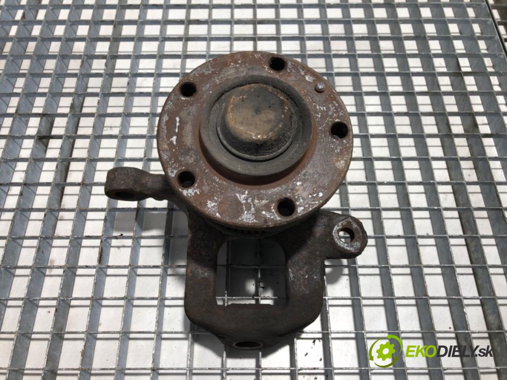 MERCEDES-BENZ W903 Autobus 2005 80 kW 211 CDI 2148 náboj ľavy predný