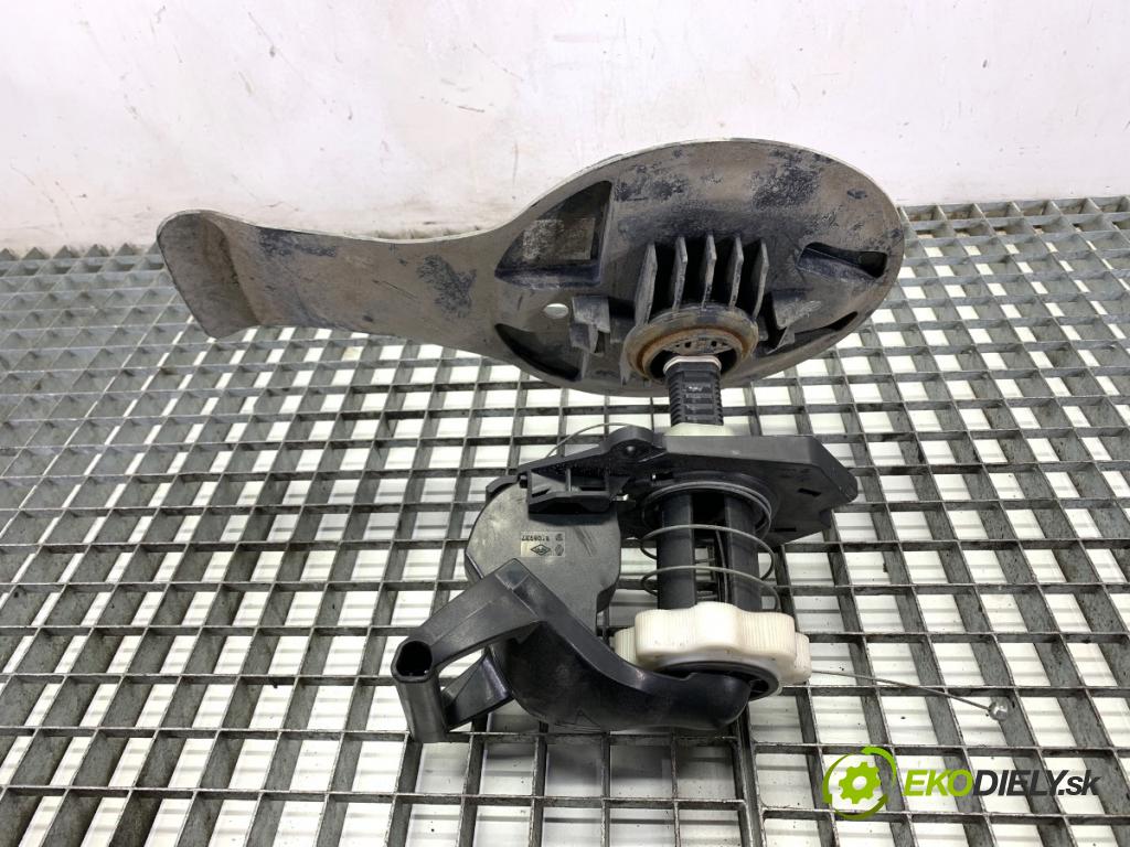 RENAULT CLIO III liftback 2007 55 kW 1.2 16V (BR02, BR0J, BR11, CR02, CR0J, CR11) 1149 okno kolesa ZÁLOHOVANIE: 