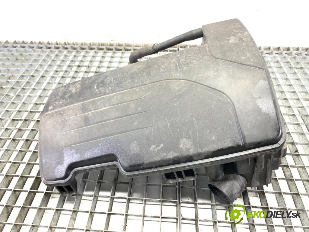 RENAULT CLIO III liftback 2007 55 kW 1.2 16V (BR02, BR0J, BR11, CR02, CR0J, CR11) 1149 Obal filtra vzduchu 8200517765 (Obal vzduchového filtra)