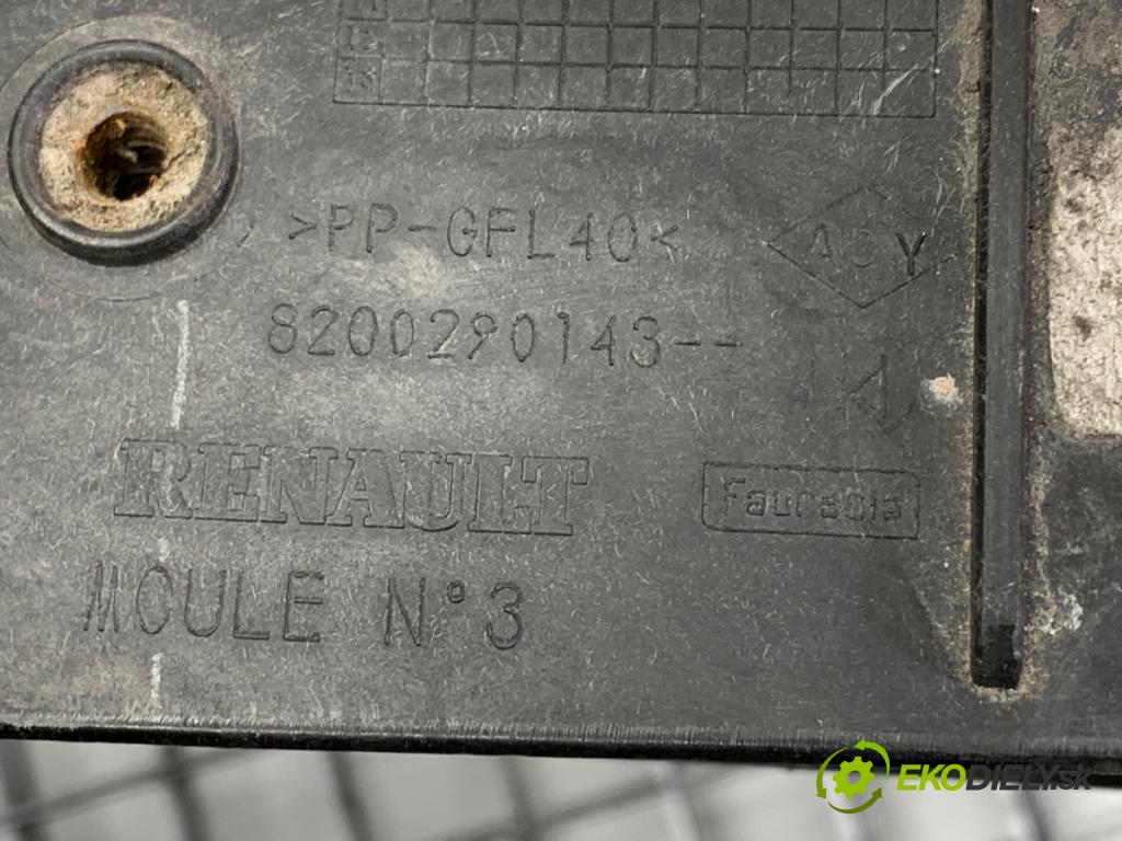 RENAULT CLIO III liftback 2007 55 kW 1.2 16V (BR02, BR0J, BR11, CR02, CR0J, CR11) 1149 držák přední část 8200290143 (Přední výztuha)