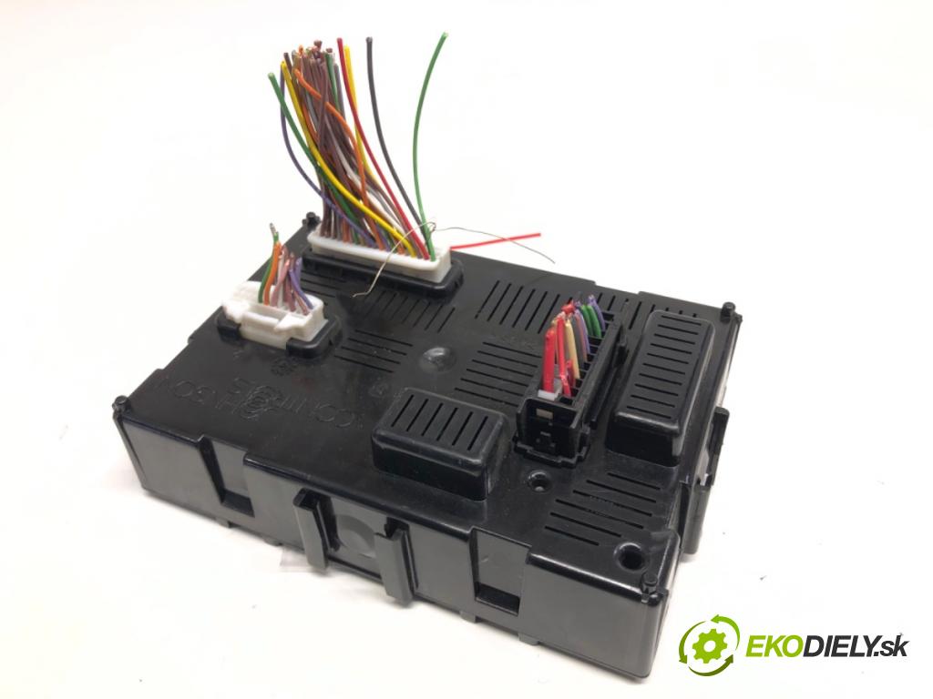 RENAULT CLIO III liftback 2007 55 kW 1.2 16V (BR02, BR0J, BR11, CR02, CR0J, CR11) 1149 Modul BCM 8200652284 (Riadiaca jednotka ostatné)