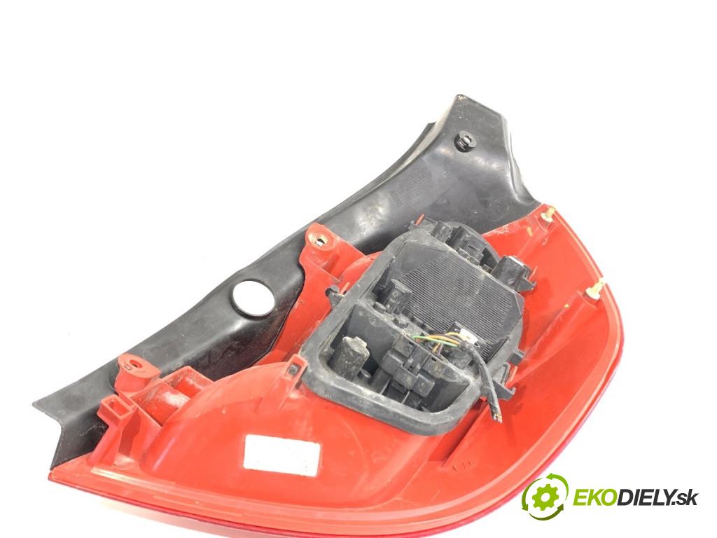 RENAULT CLIO III liftback 2007 55 kW 1.2 16V (BR02, BR0J, BR11, CR02, CR0J, CR11) 1149 Svetlo ľavy zad