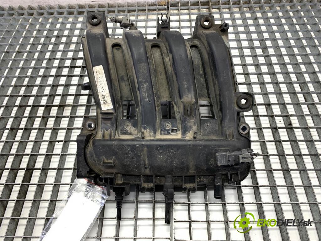 RENAULT CLIO III liftback 2007 55 kW 1.2 16V (BR02, BR0J, BR11, CR02, CR0J, CR11) 1149 potrubí sání 8200762352 (Sací potrubí)