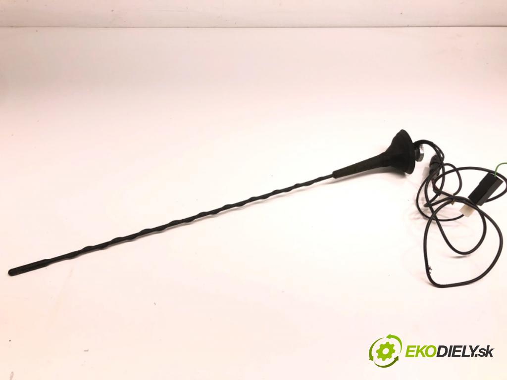 RENAULT CLIO III liftback 2007 55 kW 1.2 16V (BR02, BR0J, BR11, CR02, CR0J, CR11) 1149 ANTENA 8200282249