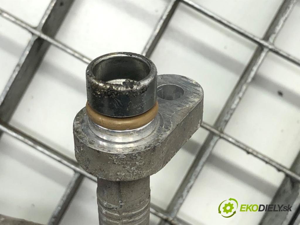 RENAULT CLIO III liftback 2007 55 kW 1.2 16V (BR02, BR0J, BR11, CR02, CR0J, CR11) 1149 rúrka klimatizace 8200371316 (Trubka klimatizace)