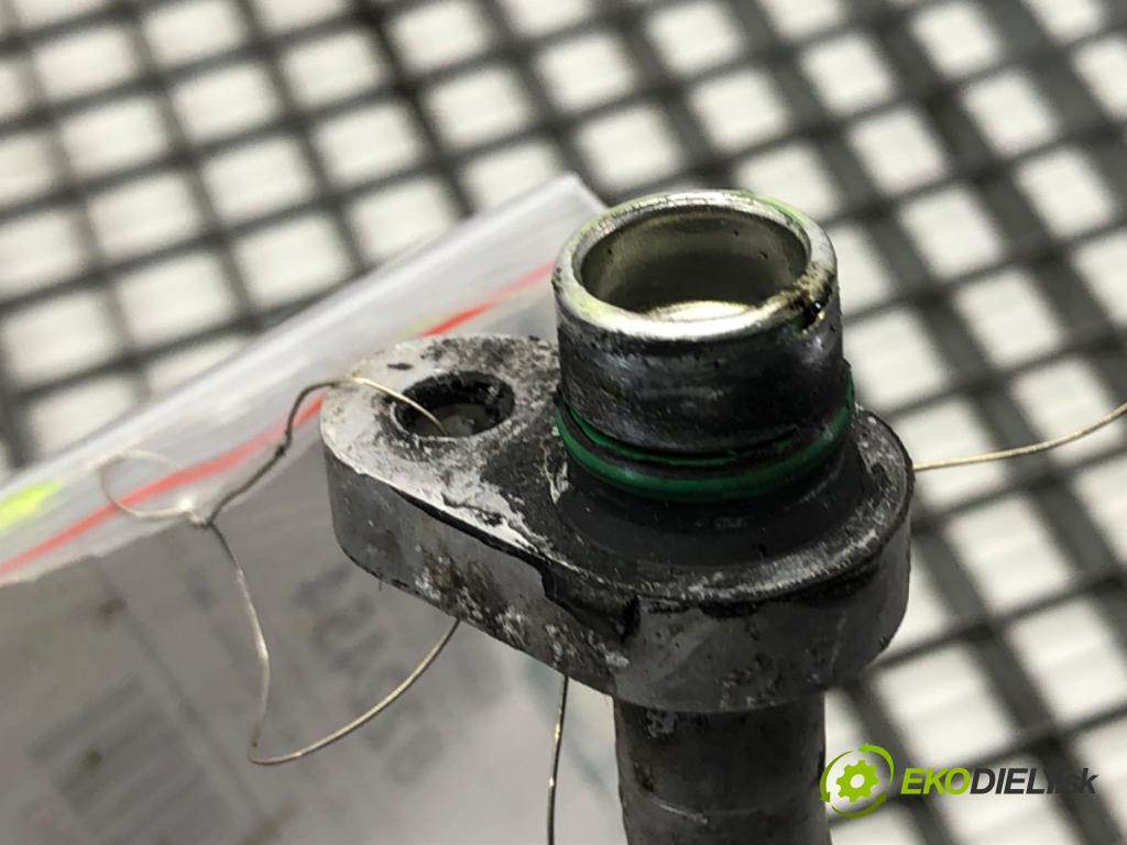 RENAULT CLIO III liftback 2007 55 kW 1.2 16V (BR02, BR0J, BR11, CR02, CR0J, CR11) 1149 rúrka klimatizace 8200371316 (Trubka klimatizace)